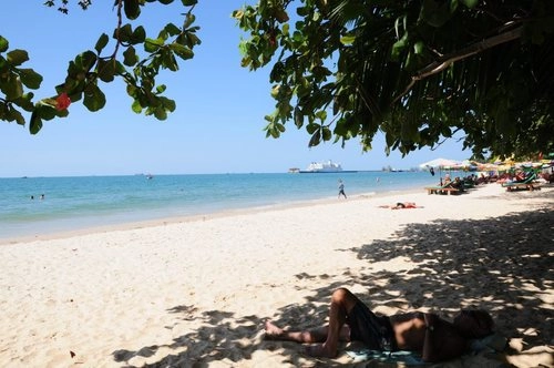 Du lịch bụi tới biển sihanoukville - 1