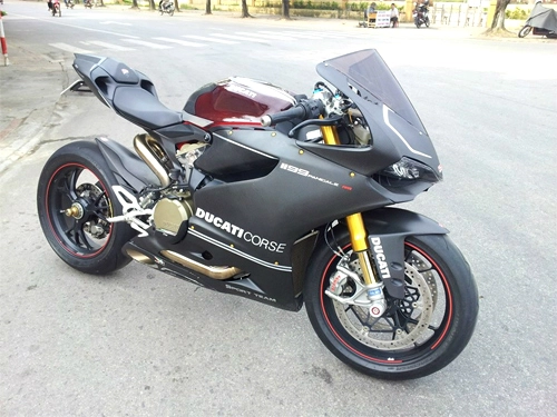 Ducati 1199 panigale s abs độ carbon tiền tỷ ở hà nội - 1