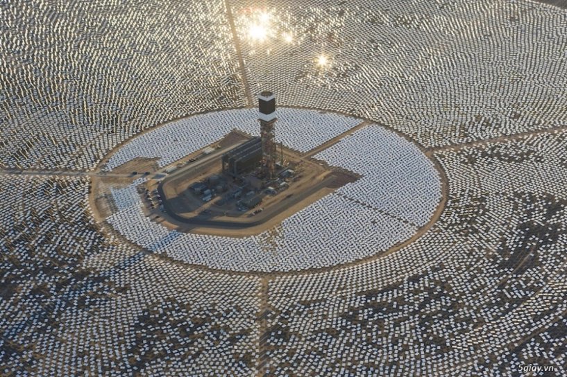 Google đầu tư nhà máy năng lượng mặt trời lớn nhất toàn cầu - 1