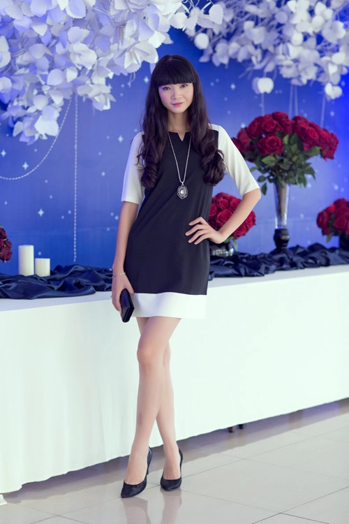 Hà anh xuyên thấu sexy bên hạ vy - 8