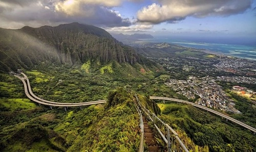 Haiku - nấc thang lên thiên đường ở hawaii - 1