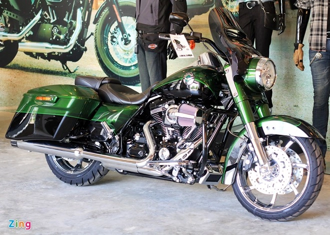 Harley-davidson cvo road king flhrse đời 2014 giá 15 tỷ đồng tại việt nam - 1
