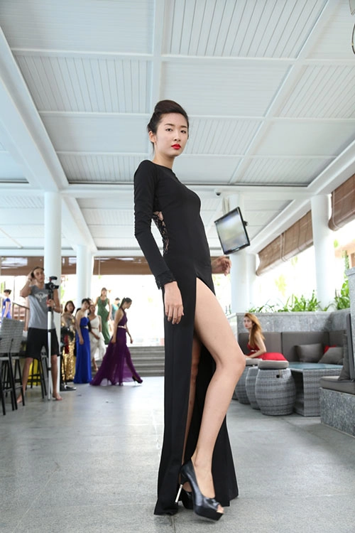 Hậu trường luyện catwalk của elite model look - 10