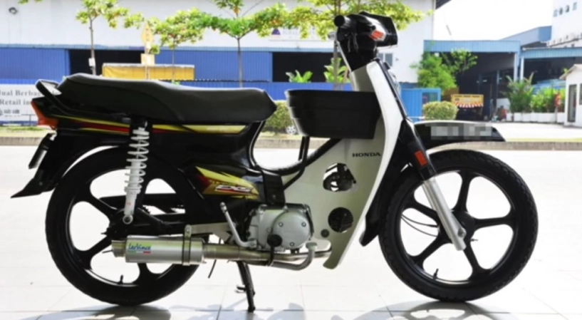 Honda dream và nhiều loại pô độ leovince - 1