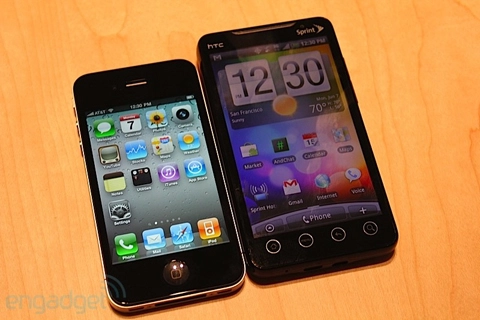 Htc evo 4g vs iphone 4 - 1