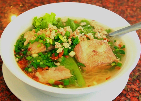 Hủ tiếu ngon trên phố sài gòn - 1