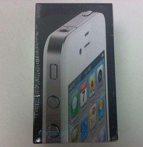 Iphone 4 trắng chính thức bán từ 274 - 1