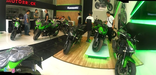 Kawasaki việt nam về việt nam 18 môtô chính hãng - 1