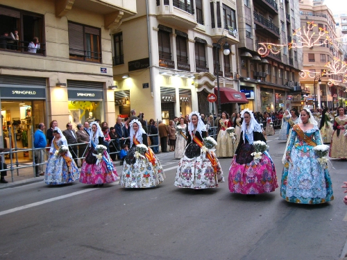 Khám phá valencia bằng lễ hội las fallas - 1