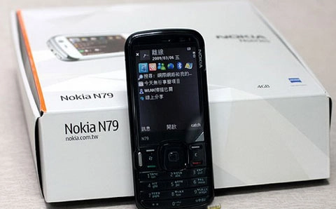 khui hộp nokia n79 màu đen - 1