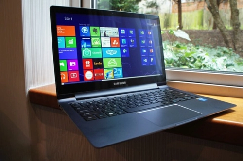 Laptop siêu mỏng của samsung giá từ 41 triệu đồng - 1
