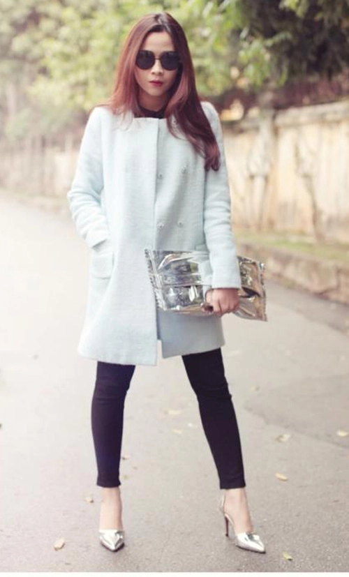 Lưu hương giang xách túi kẹo lạ mắt - 1