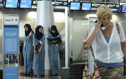 Malaysia airlines sẵn sàng hoàn tiền cho khách muốn hủy chuyến - 1