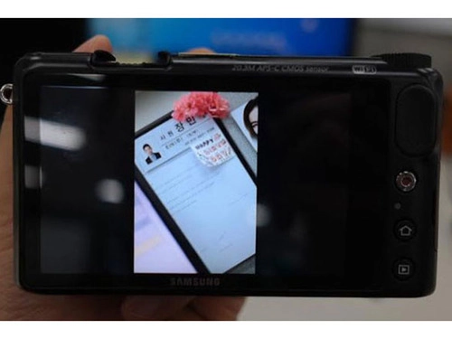 Máy ảnh mirrorless chạy android của samsung lộ diện - 1