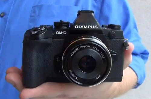 Máy mirrorless cao cấp của olympus xuất hiện - 1