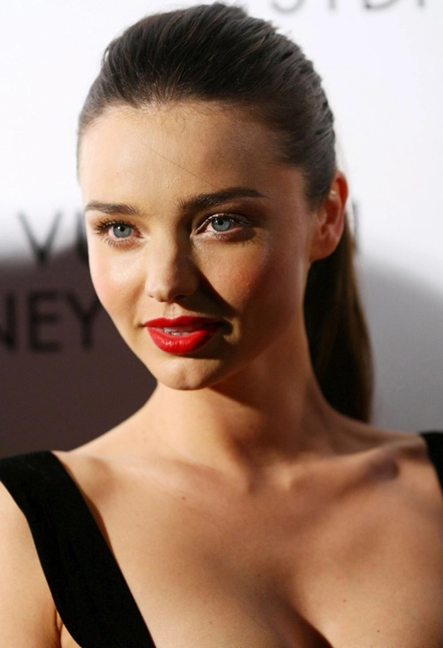 Miranda kerr đẹp nồng nàn với son đỏ - 9