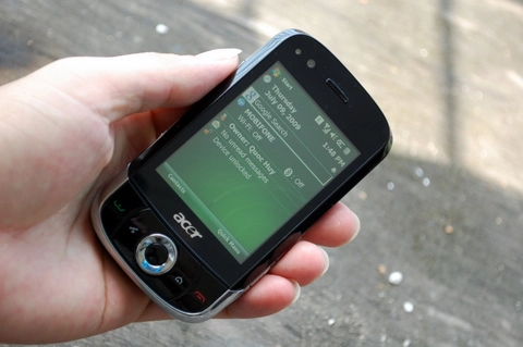 Ngắm pda nhỏ gọn của acer - 1