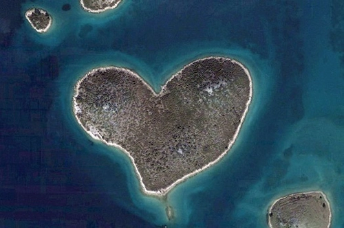 Những hòn đảo hình trái tim - 1
