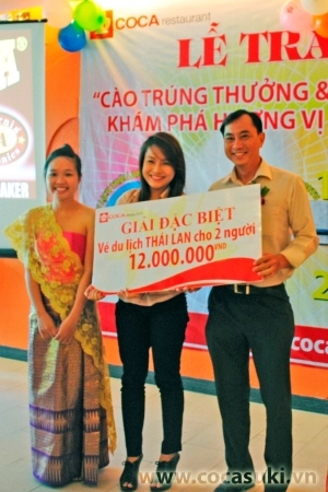 Những khách hàng trúng giải của coca restaurant - 1