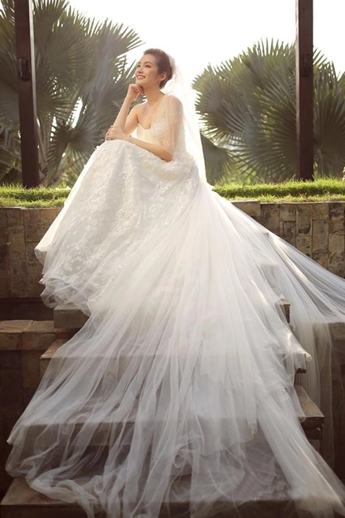 Những mẫu váy cưới đẹp đến ngạt thở khiến mọi cô gái phải ao ước - 45