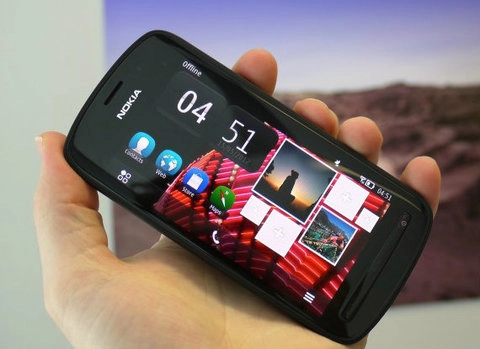 Nokia cập nhật nhiều tính năng mới trên 808 pureview - 1