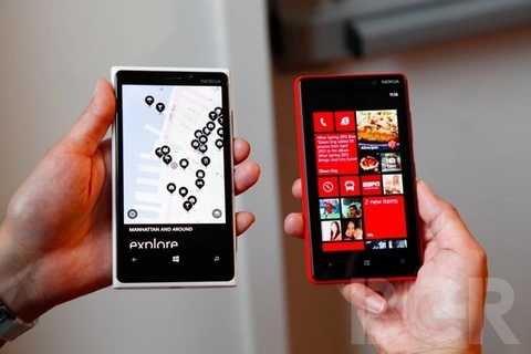 Nokia lumia 920 và 820 giá từ 640 usd - 1