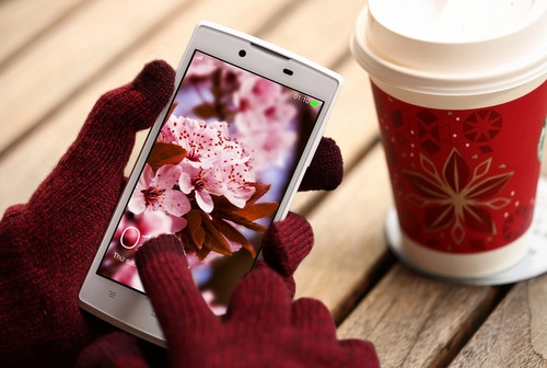 Oppo sắp ra smartphone giá rẻ màn hình cảm ứng siêu nhạy - 2