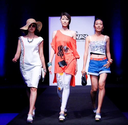 Project runway loại kép thí sinh vạch tội nhau - 10