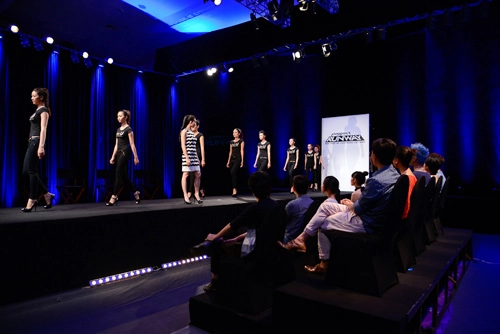 Project runway thí sinh căng thẳng chân dài thót tim - 6