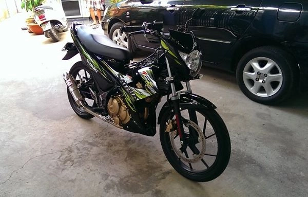 Raider việt lên satria f cùng bộ trang sức 20 triệu - 1