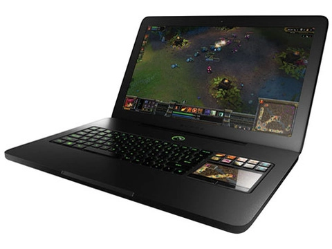 Razer blade giá 3200 usd tại singapore - 1