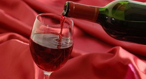 Rượu vang giúp giảm nguy cơ trầm cảm - 1
