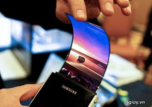 Samsung phát triển màn hình gập mở như sách giấy - 1