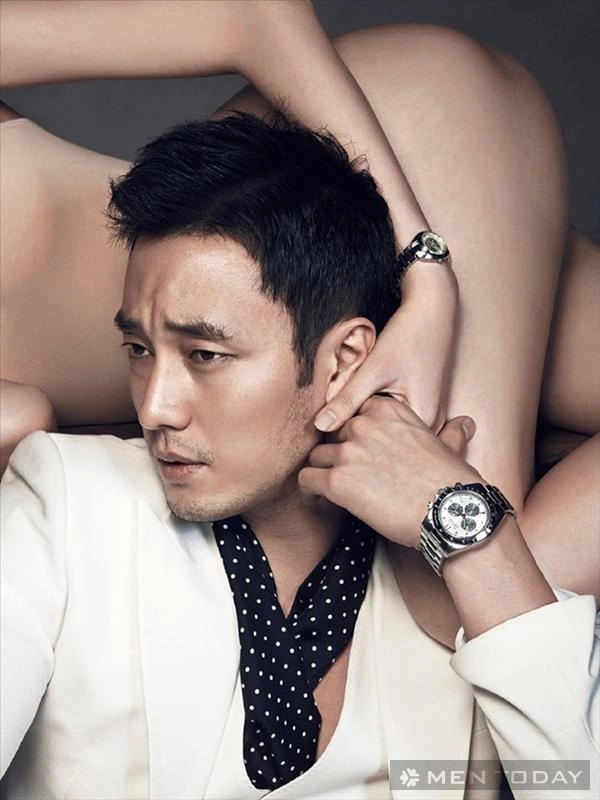So ji sub xuất hiện nam tính và quyến rũ trên high cut - 1
