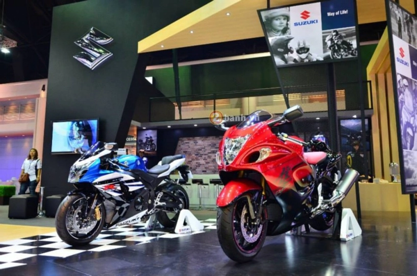 Suzuki big bike tại motor show 2014 - 1