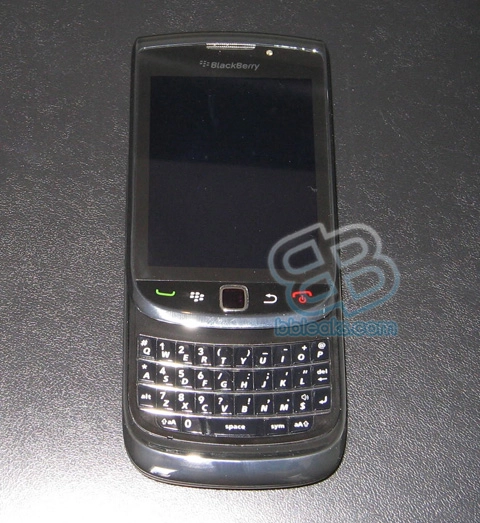 Thêm ảnh blackberry cảm ứng nắp trượt - 1