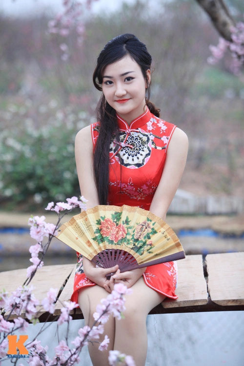 Thiêu nư viêt xinh tươi sươn xam hanbok - 14