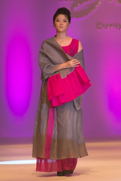 Váy áo điệu đà cách tân từ hanbok - 1