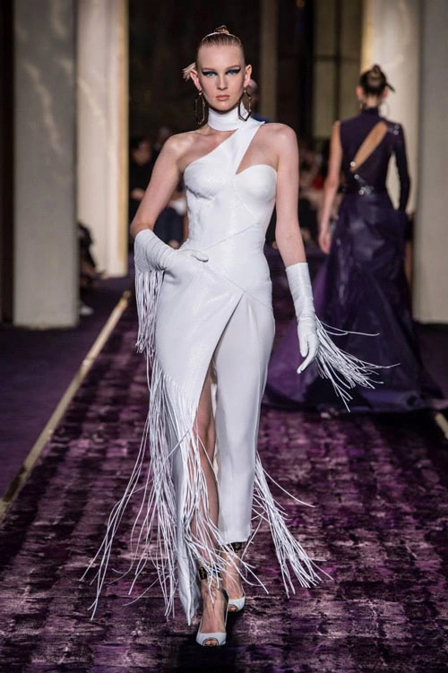 Versace cao cấp thu đông hút mắt từ đường cắt táo bạo - 11