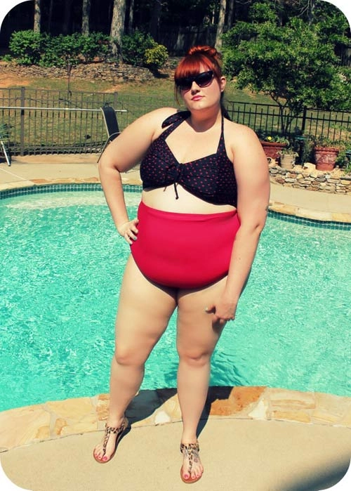 Xem các nàng béo chọn bikini tắm biển - 3