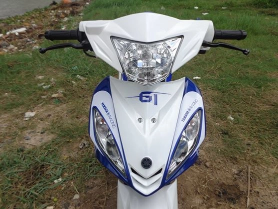 Yamaha exciter 135cc độ với những đường nét nhẹ nhàng trong từng góc cạnh - 1