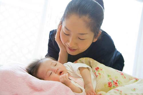 12 mẹo dỗ trẻ sơ sinh ngủ cực nhanh - 1