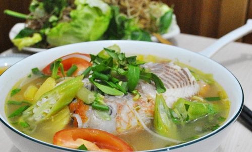 4 món canh cá nấu chua cho ngày hè - 1