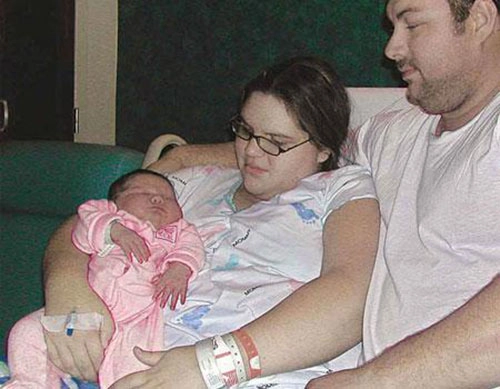 8 bé sơ sinh vừa chào đời đãto nhất thế giới - 8