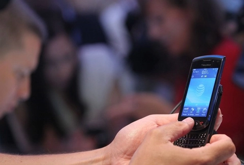 Android soán ngôi vương của blackberry tại mỹ - 1