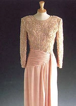 Bán đấu giá váy của diana trên ebay - 1
