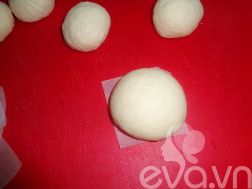 Bánh bao nhân custard lạ miệng hấp dẫn - 12