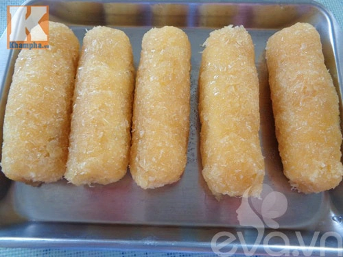 Bánh cốm dừa bọc chuối chiên nóng hổi - 7