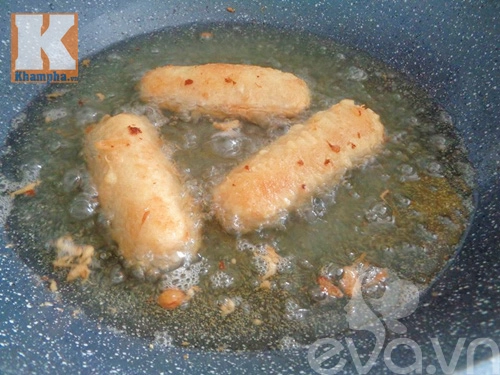 Bánh cốm dừa bọc chuối chiên nóng hổi - 9