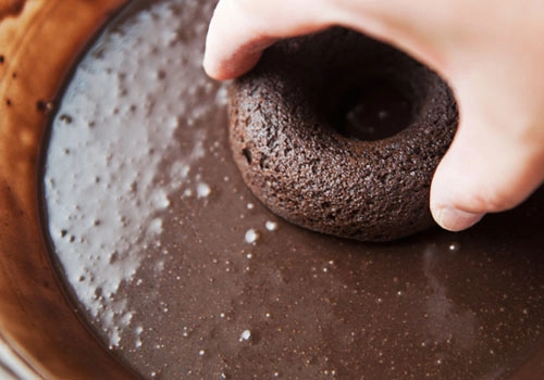Bánh donut chocolate siêu hấp dẫn - 12